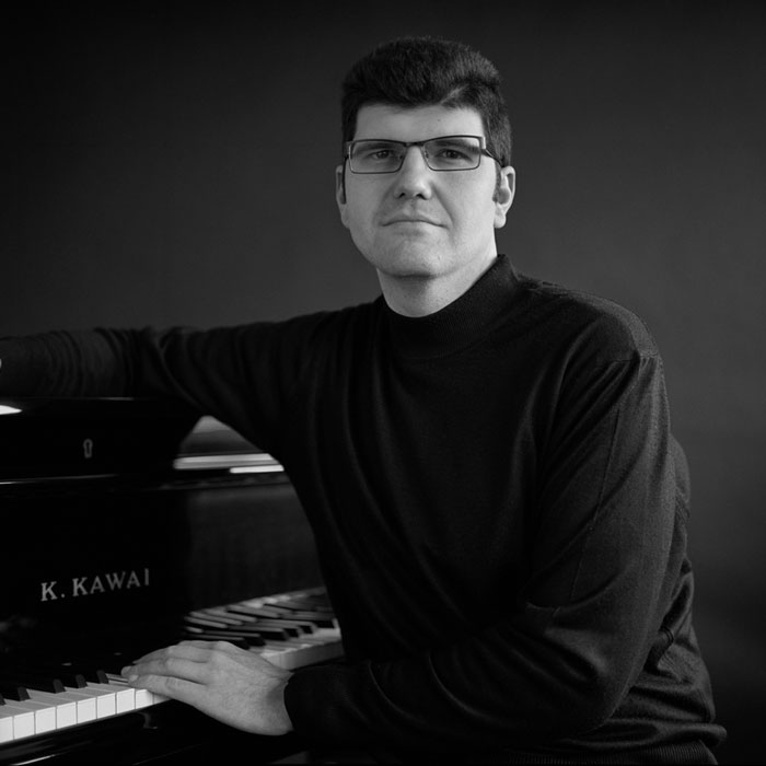 Marin Petrov, Musiklehrer für Klavier bei rhythm matters